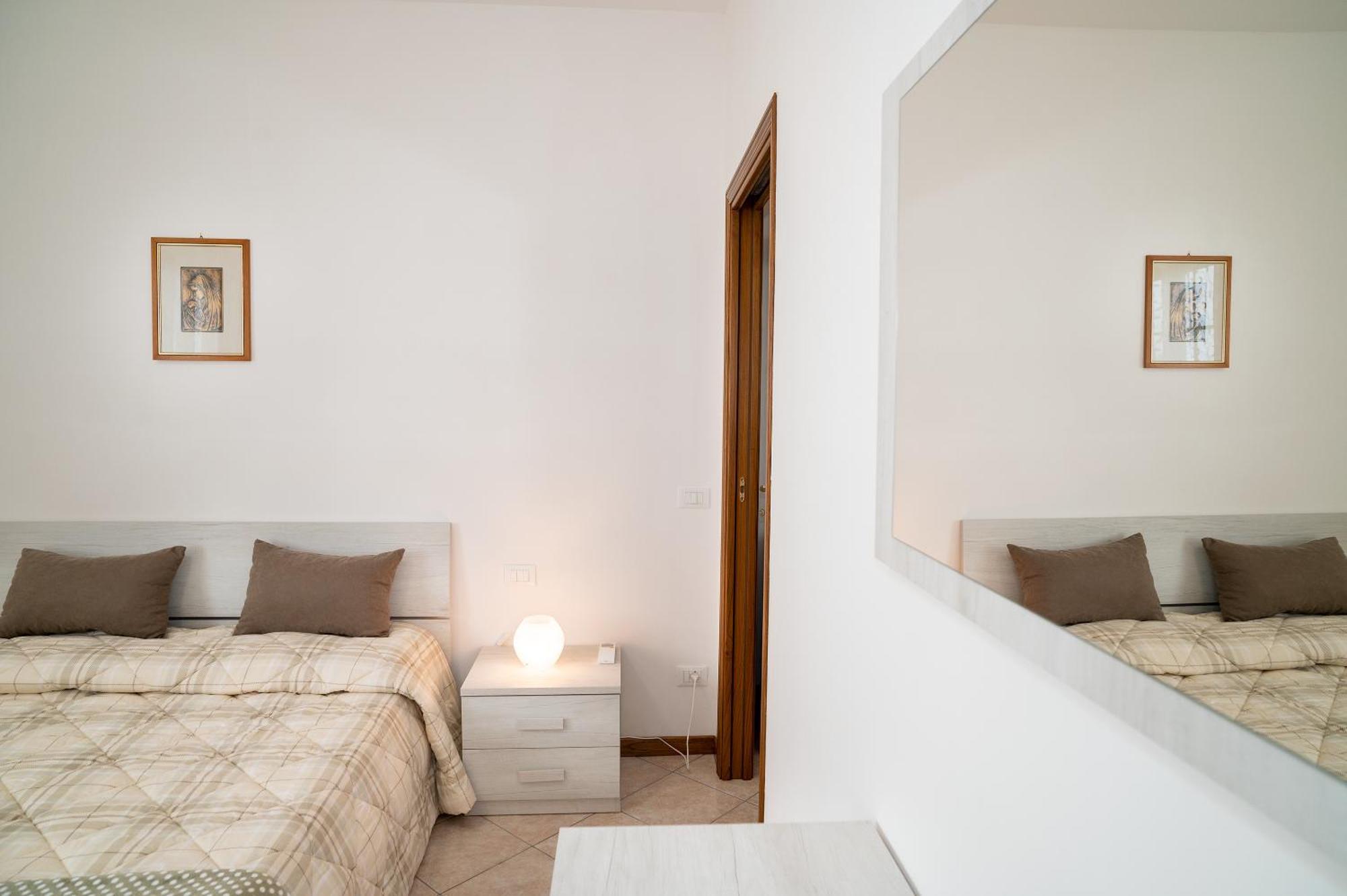 Casa Vacanze Dalla Ci Capezzano Pianore エクステリア 写真